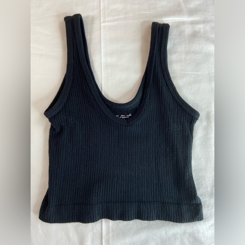 Urban Outfitters Out from Under Crop tank Top Sleeveless black Size Small